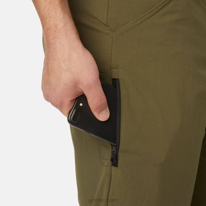 muškarci izostanak kratak maslina 4L2B1095 Giro